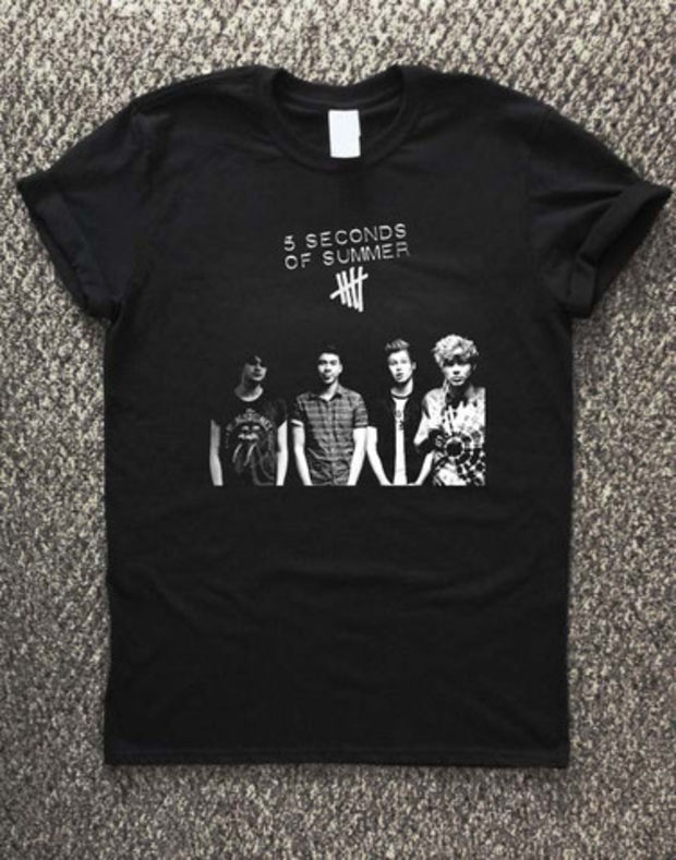 5 seconds of summer collage T-Shirt Unisex Adults Size S to 2XL