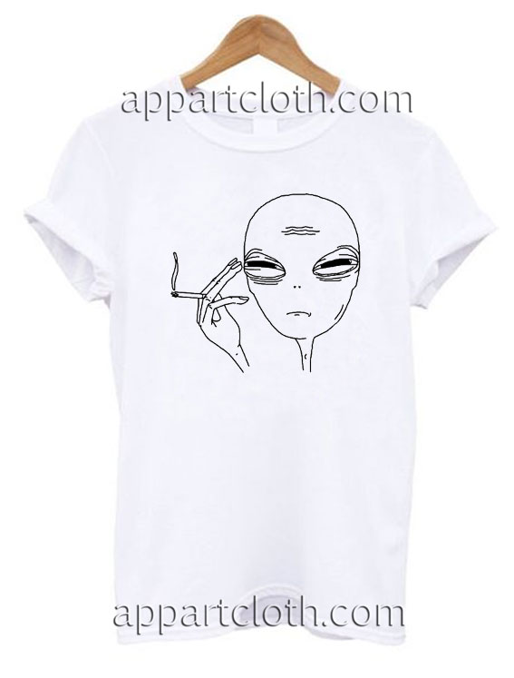 Smoking Alien T Shirt Size S,M,L,XL,2XL